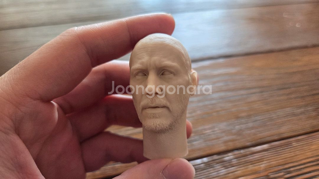 KP 스튜디오 콘스탄틴, 미스터 에그 존윅 리캐 헤드--4