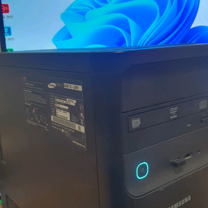 삼성 i5 PC 본체(SSD490GB/램16GB)
