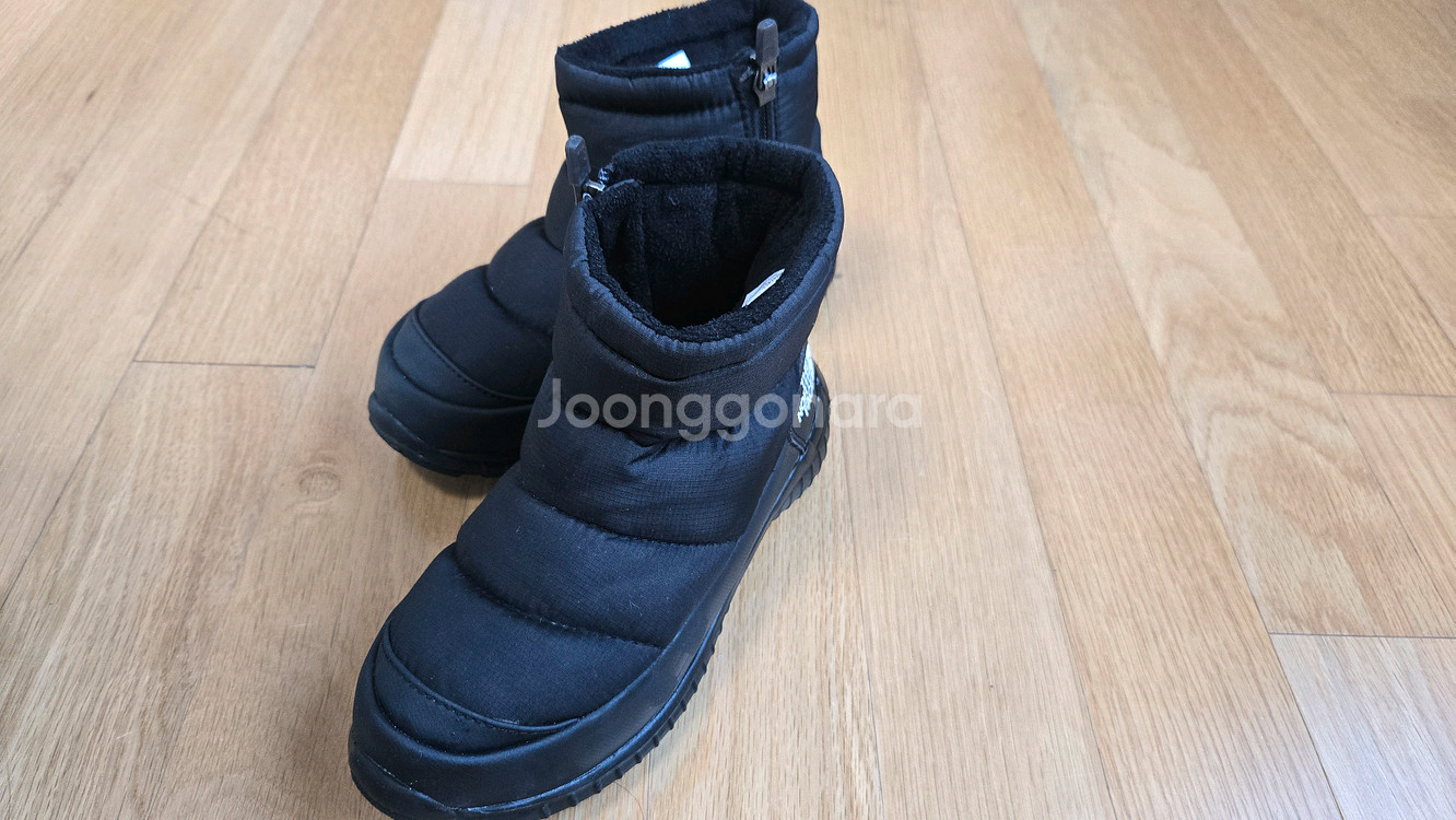 노스페이스 키즈 패딩부츠 200사이즈--0