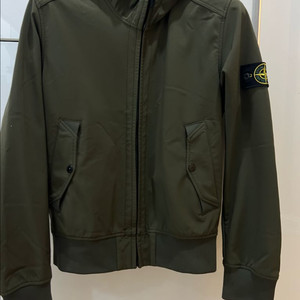 스톤아일랜드 소프트쉘자켓 카키 S