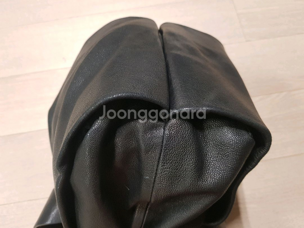 cos 코스 천연가죽 숄더백--2