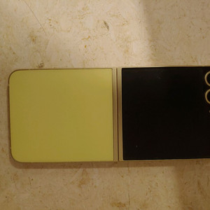 z플립6 옐로우 512 판매합니다.