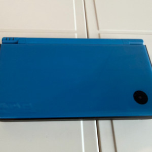 닌텐도dsi ll 중고 판매