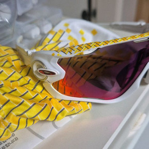 오클리 죠브레이커 투르드 프랑스 한정판~