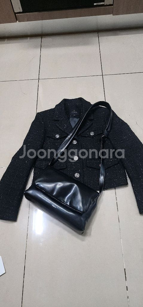 룩캐스트 크롭 트위드자켓 66--6