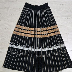 시스템 니트 스커트