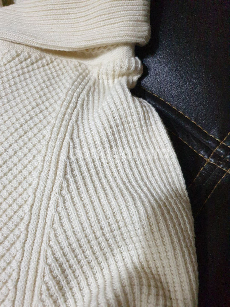 캘빈클라인(ck) 아이보리 숄카라 와플 면니트 M사이즈--4