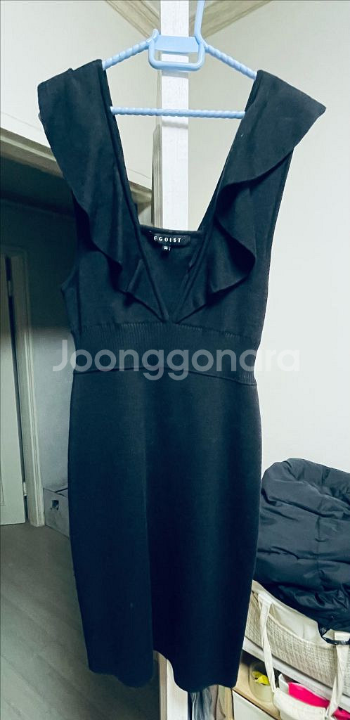 에고이스트 니트 원피스 판매합니다--0