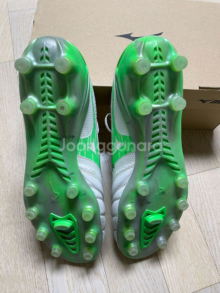 미즈노 모렐리아 네오 4 베타 엘리트 265 MD 축구화--4