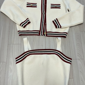 산드로 가디건 나시 셋트 이자벨마랑 타임 마인 가니 알렉산더왕 띠어리 막스마라