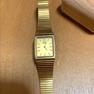 세이코 빈티지 금장 시계 (여성용)