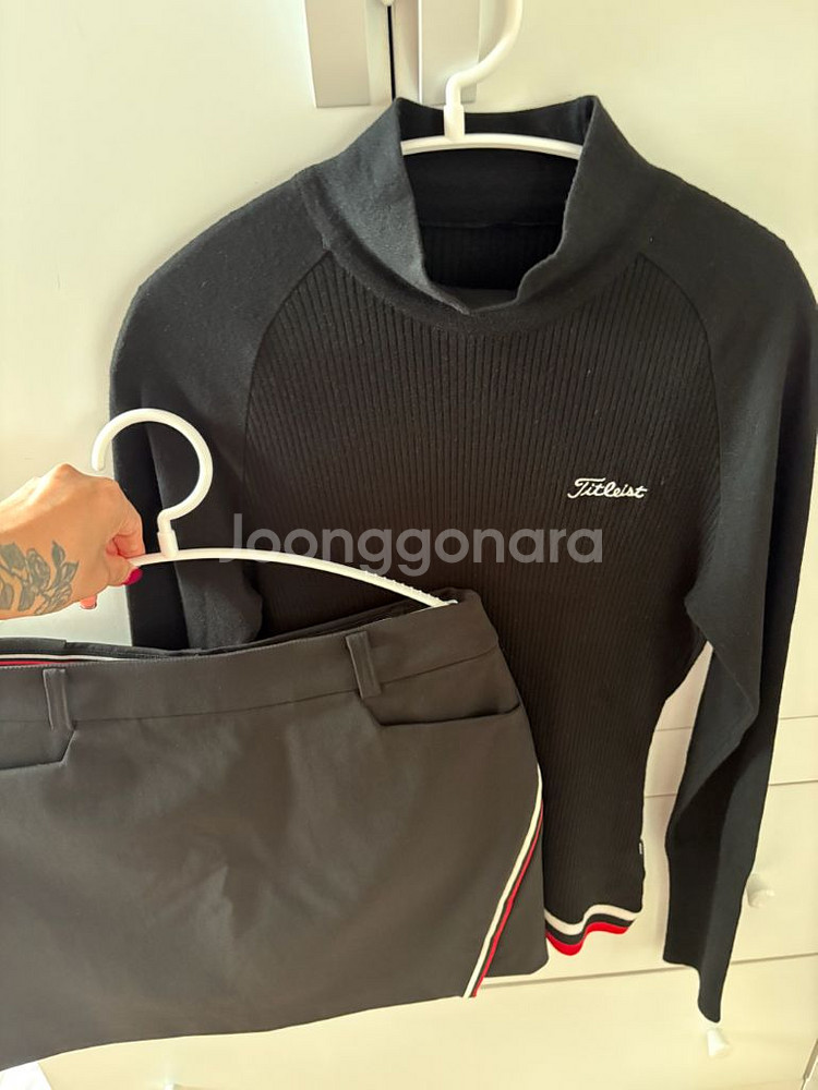 정품 타이틀리스트 투어핏 니트+큐롯 세트--0