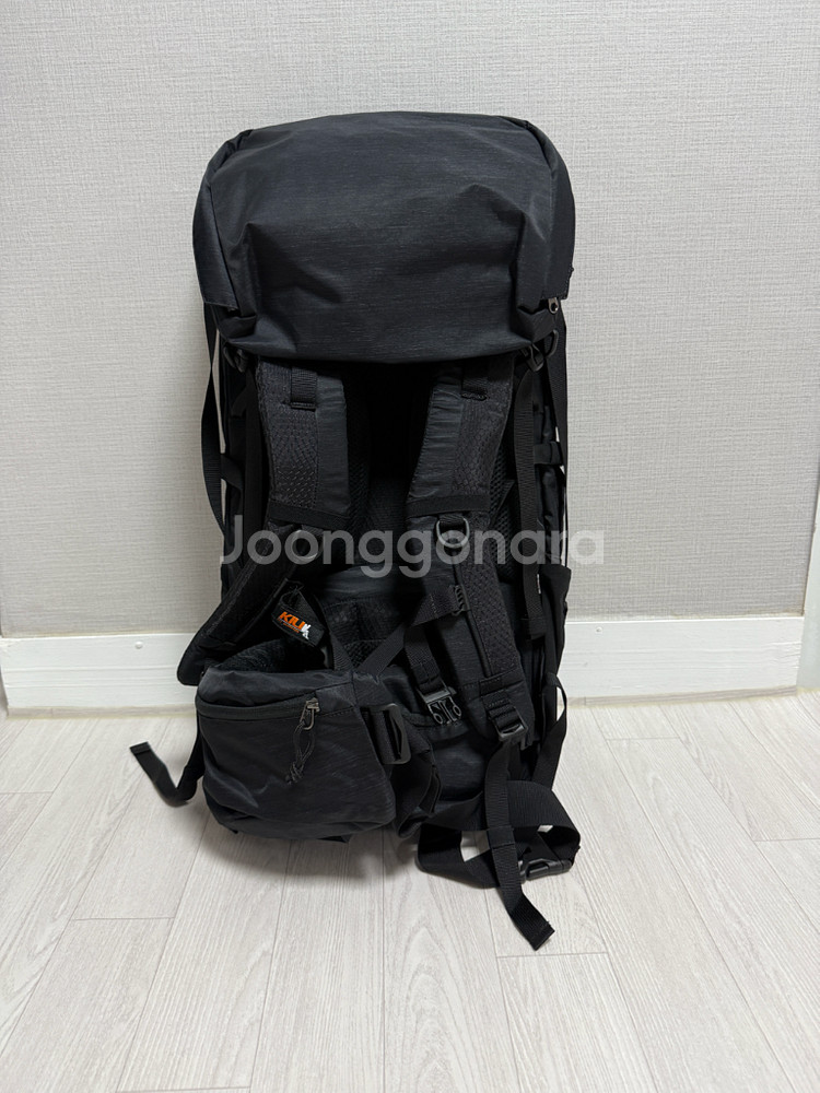 킬리 보라 50L 배낭 팝니다.--5