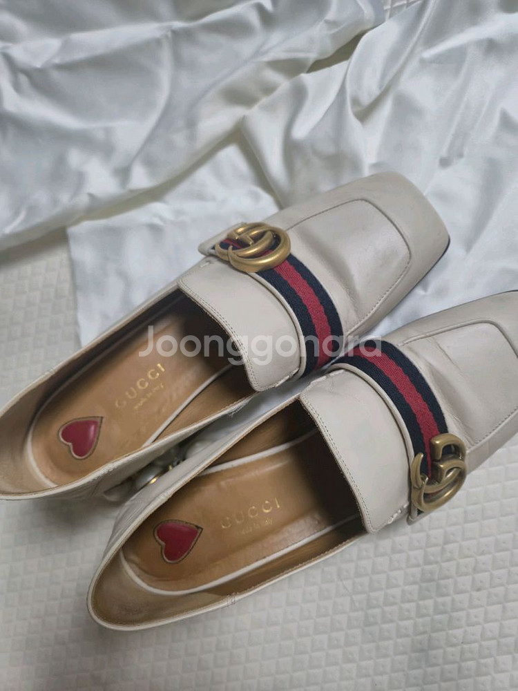 구찌 마몽진주장식로퍼--0