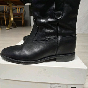 이자벨 마랑 클러스터 레더 부츠 (39) 가격협의