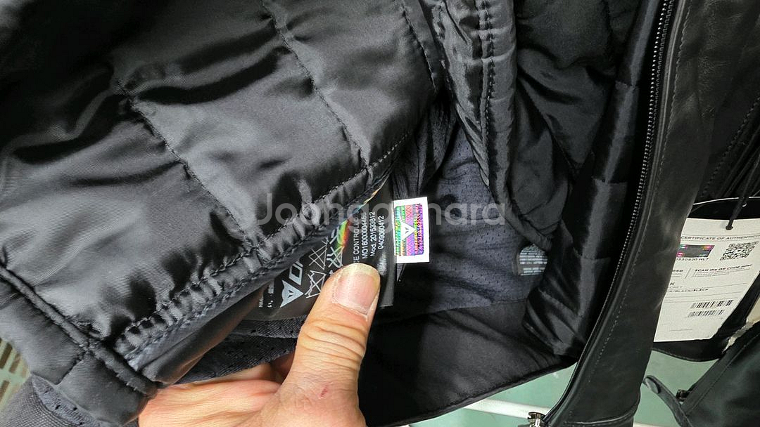 다이네즈 8트랙 가죽자켓 48사이즈 새상품 팝니다(가격다운)--5