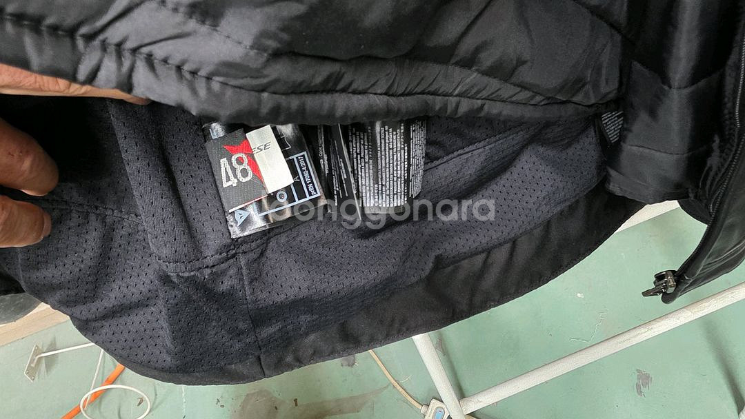 다이네즈 8트랙 가죽자켓 48사이즈 새상품 팝니다(가격다운)--6