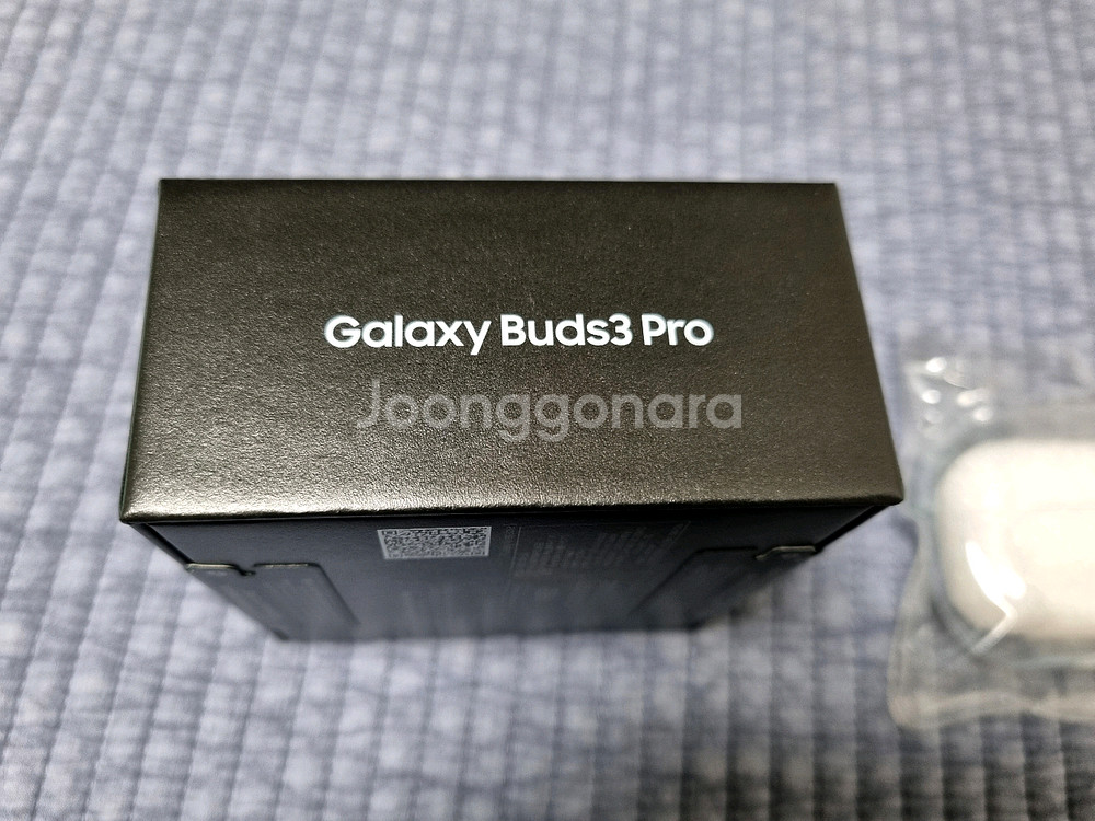 미개봉 갤럭시 버즈3 프로 화이트 + 투명케이스 새상품--2