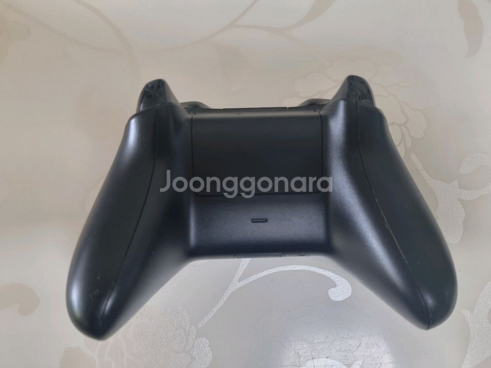 Xbox One 콘솔 (모델 1540) 1TB--5