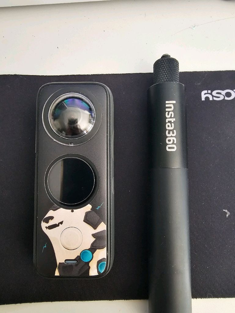 인스타360 one X2 액션캠 이미지