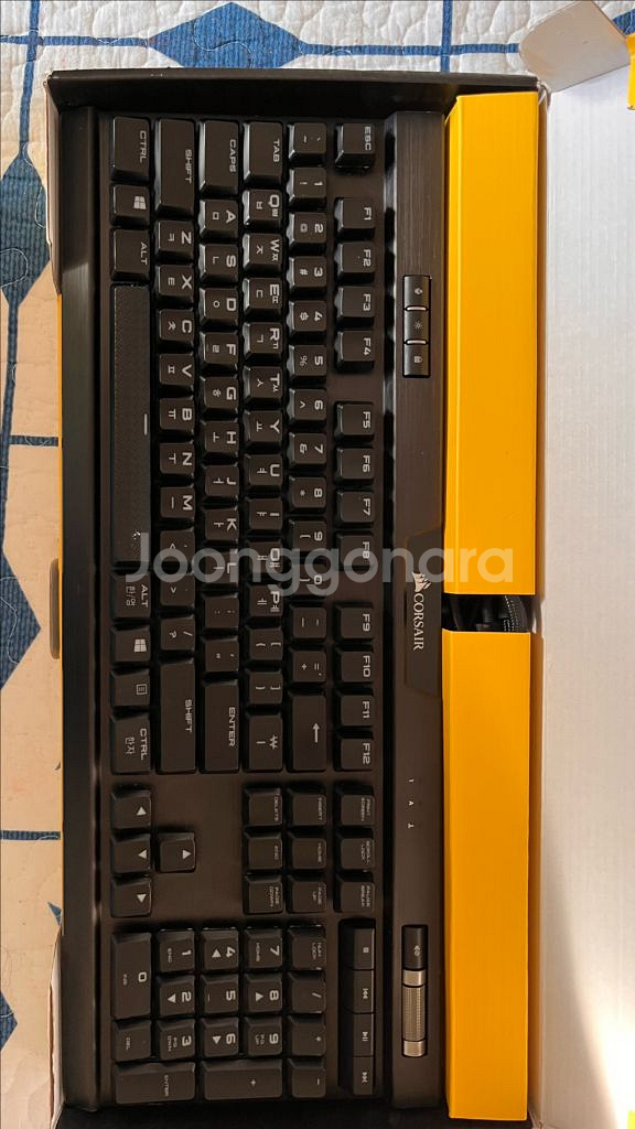 커세어 K70 RGB MK.2 로우프로필 키보드--1