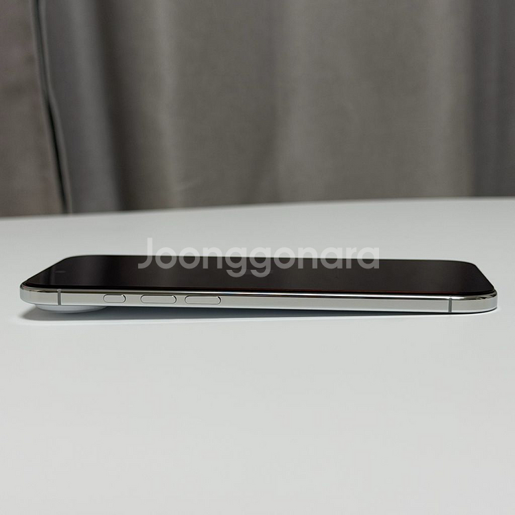 아이폰 에어 클라우드화이트 512GB--5