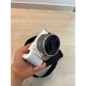 소니 A5000 미러리스 카메라