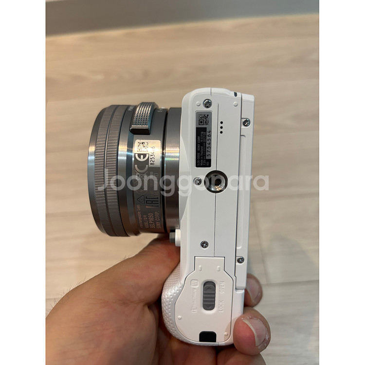소니 A5000 미러리스 카메라--3