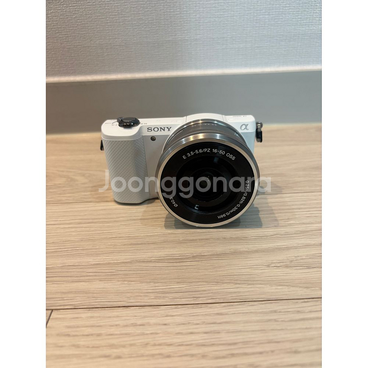 소니 A5000 미러리스 카메라--2