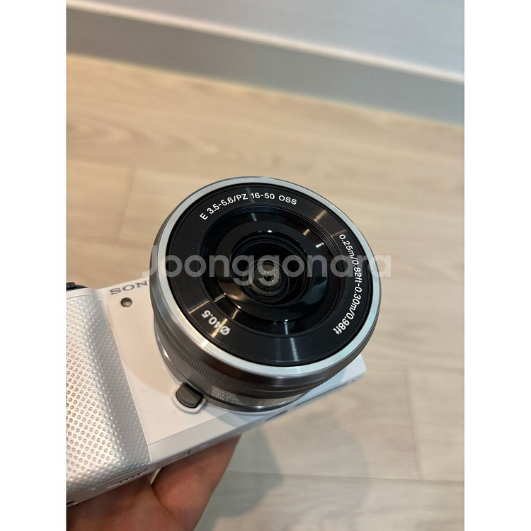 소니 A5000 미러리스 카메라--5