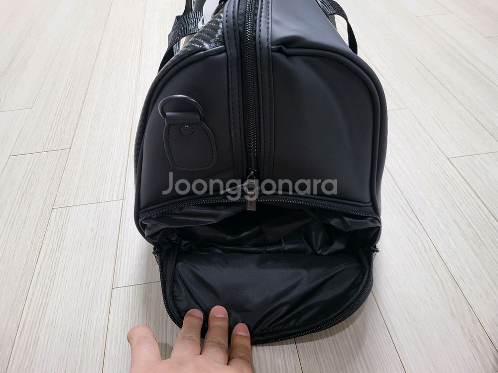 타이틀리스트 보스턴백 블랙, 화이트 2종 색상팝니다--5