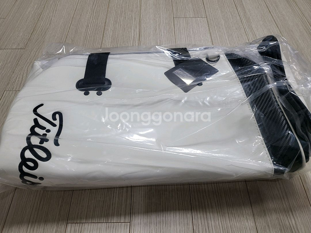 타이틀리스트 보스턴백 블랙, 화이트 2종 색상팝니다--6