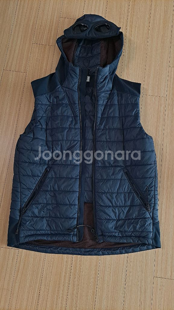 CP 컴퍼니 패딩 조끼--0