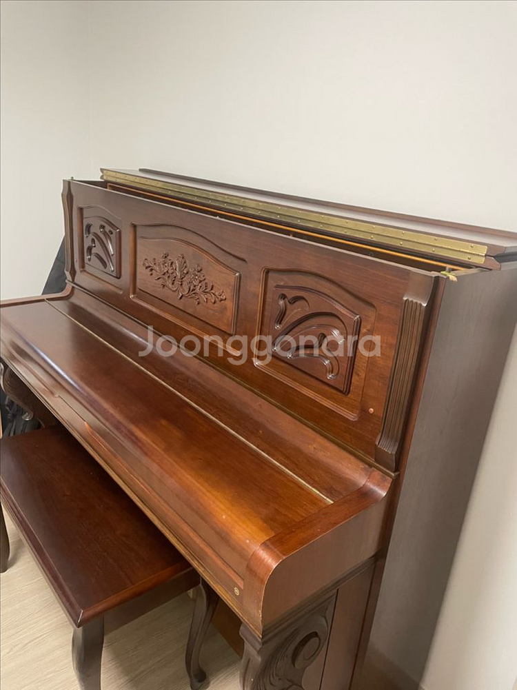 영창 업라이트 피아노 u-121--0