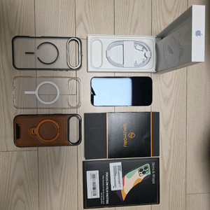 아이폰17에어 512GB. 스카이블루.정상해지된 공기계. 풀박스 케이스 및 보호필름 포함