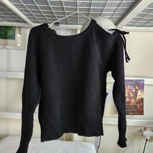 98도씨 어깨트임니트 새상품! 이미지