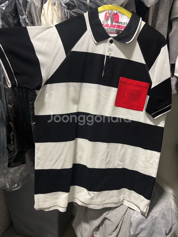 버버리 런던 스트라이프 폴로셔츠--3