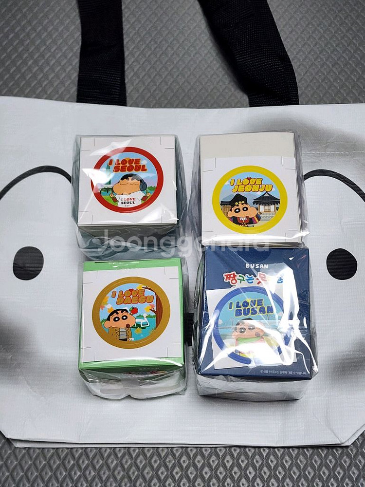 2024 짱구 팝업 한정판 피규어 무드등 세트로 판매합니다!--0