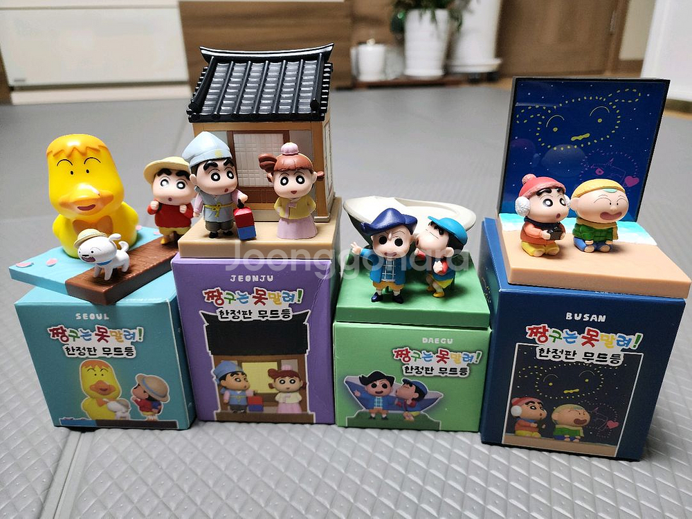 2024 짱구 팝업 한정판 피규어 무드등 세트로 판매합니다!--1