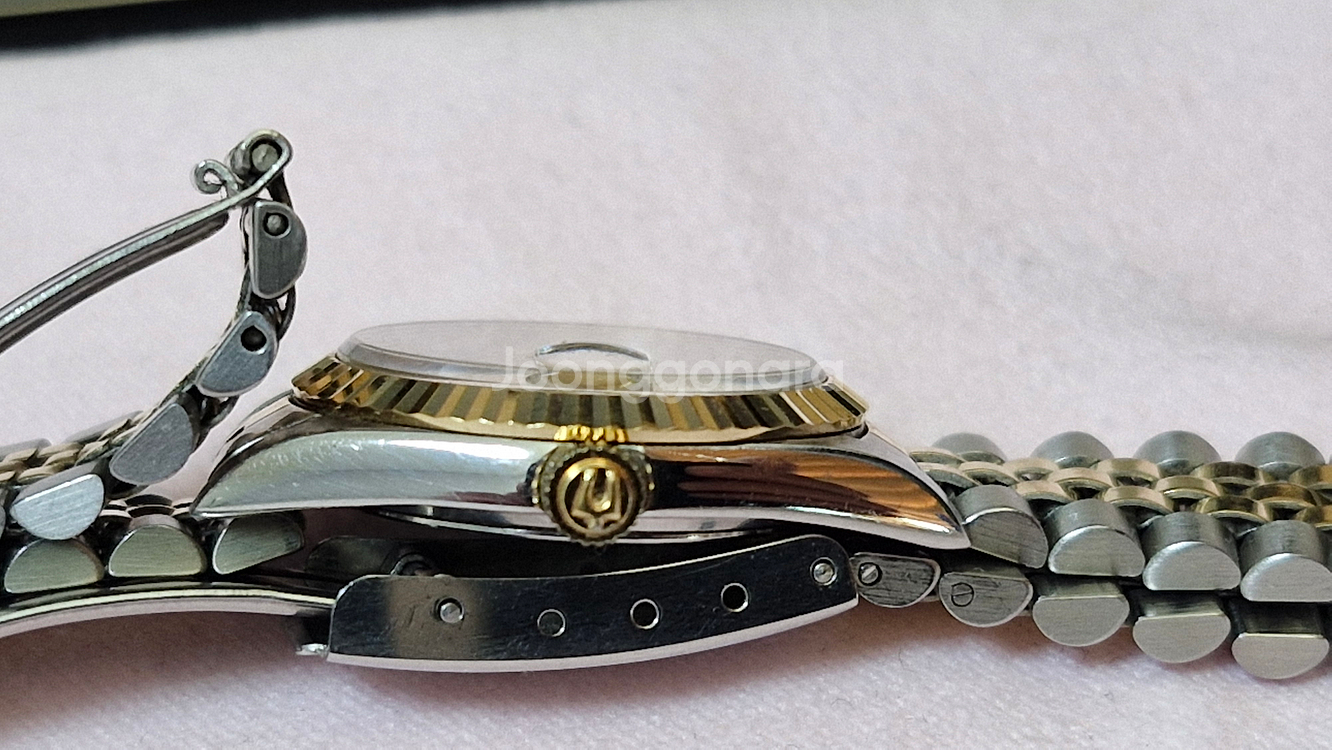 부로바 슈퍼세빌 쿼츠 여성용--2