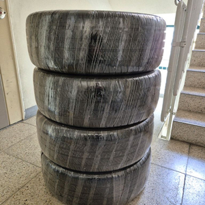 한국타이어 라우펜 235 45 18