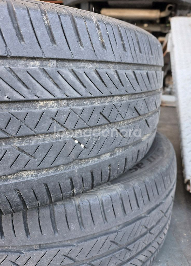 한국타이어 라우펜 235 45 18--9