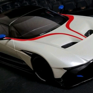 1:18 오토아트 애스턴마틴 벌칸 판매합니다