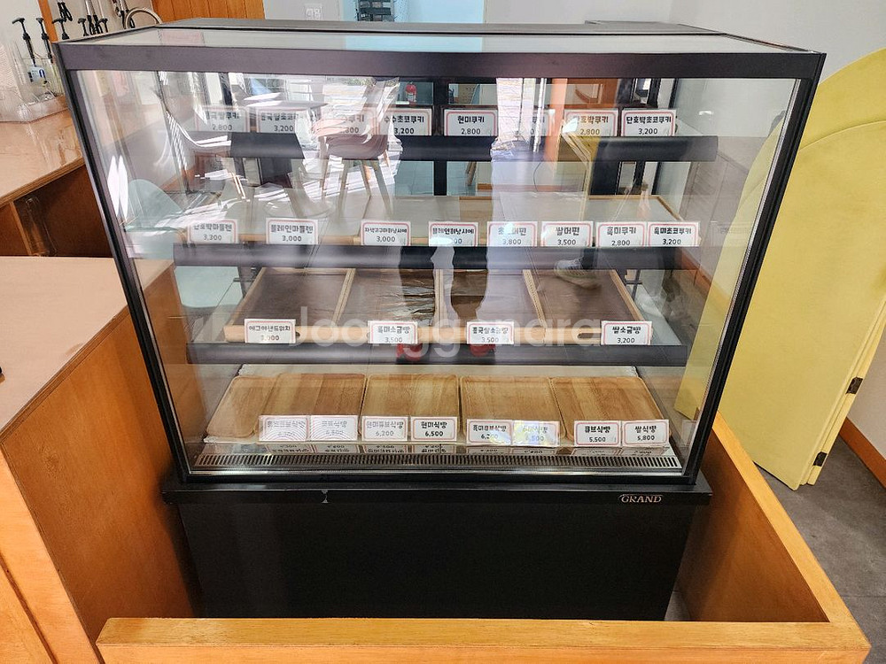 그랜드우성 1200 제과쇼케이스 4단--0