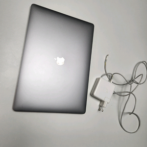 2021 맥북 프로 16인치 i9 ram32 ssd2tb 라데온프로 5500m