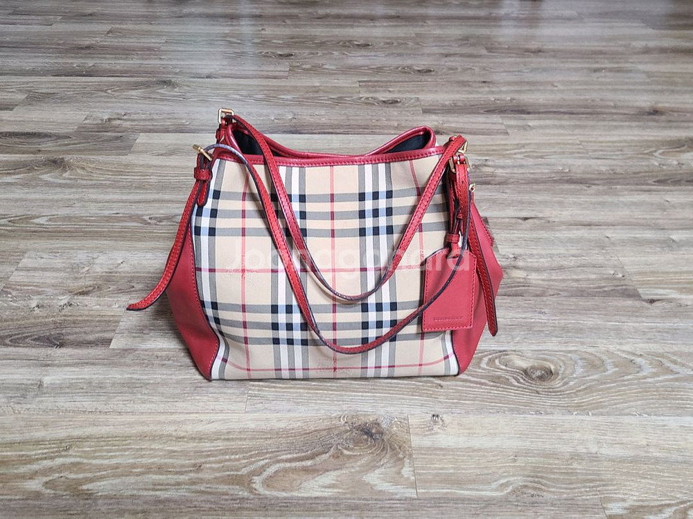 버버리 숄더백 네오노에구찌루이비통디올호보백셀린느가방샤넬--0