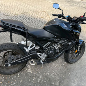 혼다 CB125R 오토바이