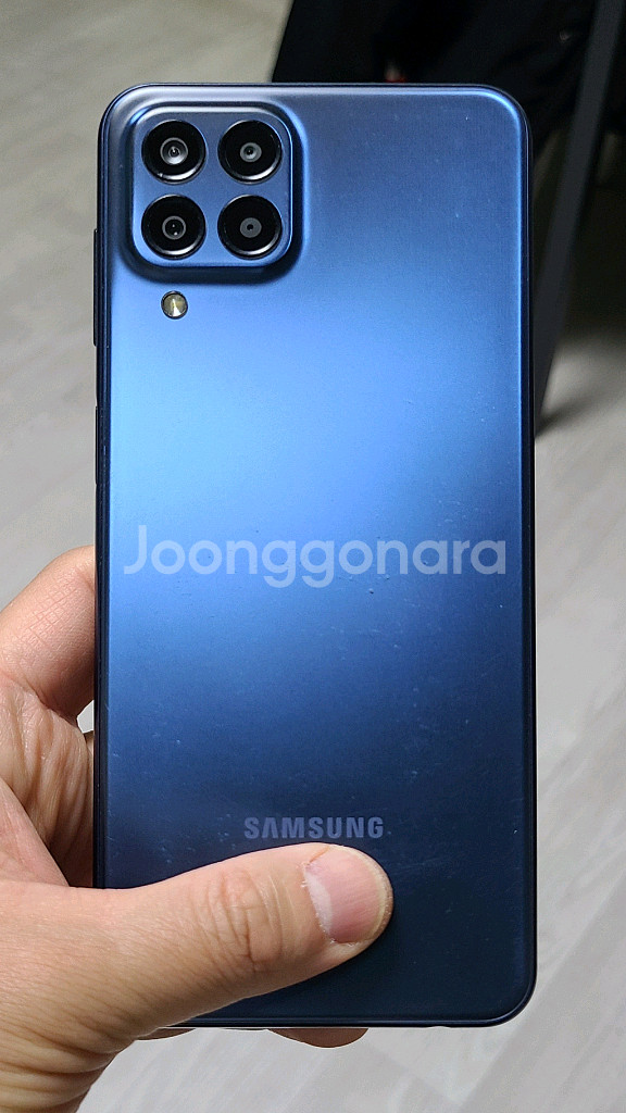 갤럭시 점프2 블루 128GB 싸게 팝니다.--1