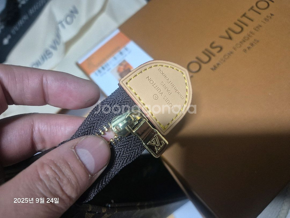 루이 클러치s.t--3