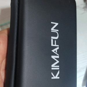 KIMAFUN G130 무선 마이크 새상품 입니다- 2.4GHz 무선 기술이 적용되어 있습니다- 송신기와 수신기가